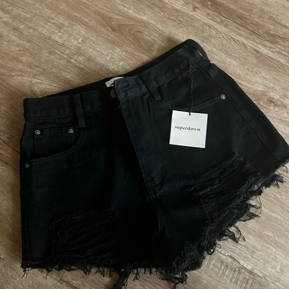 Revolve Superdown denim shorts size 26 - Picture 5 of 5